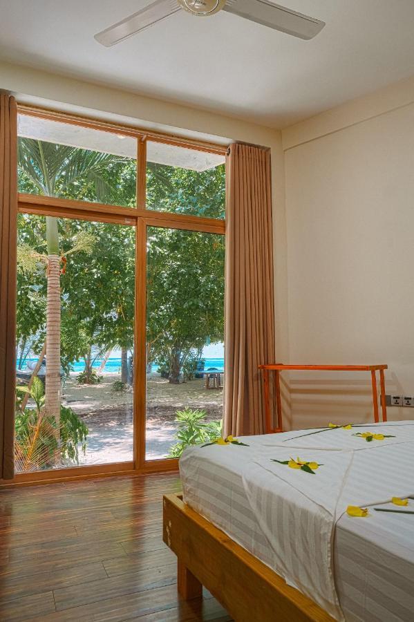 Finolhu Beach Guest House Felidhoo Buitenkant foto